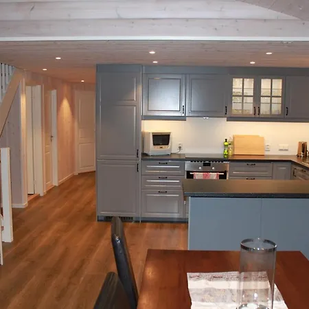 Fjelltun Holiday home *